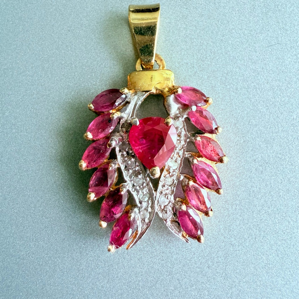 Estate 14K Gold 2.5 TCW Burmese Ruby Diamond Angel Wings Heart 1.25" Pendant - Picture 1 of 6